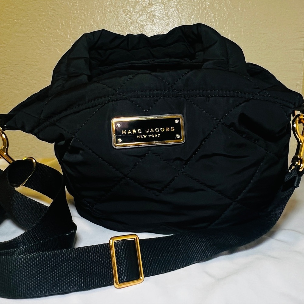 Marc Jacobs Black Quilted Crossbody Bag